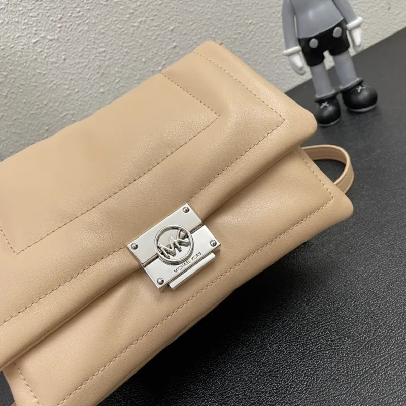 All categories Official website "Brand Women's Bags" Women's Bags 💙 MK replica MK, fine imitation MK bags, MK handbags, 2023 official latest version MK cowhide crossbody bag, bag factory, original material, size: 23-16-8CM